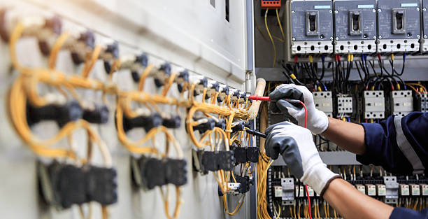 Professional Electrician technician working in Albertville, MN